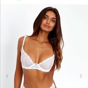 lounge white mesh bra 32DD never worn